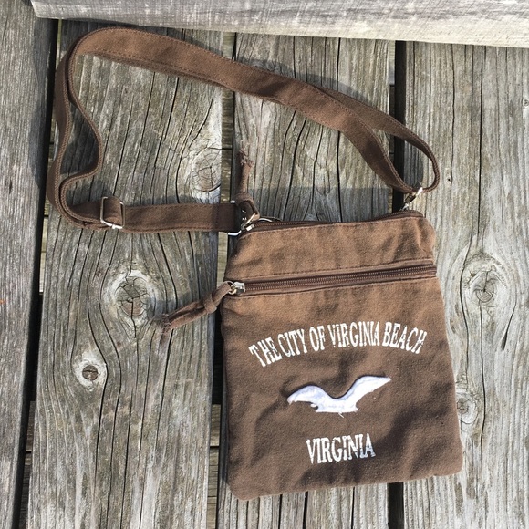 Canvas Virginia Beach Crossbody Purse! EUC! - Picture 3 of 8